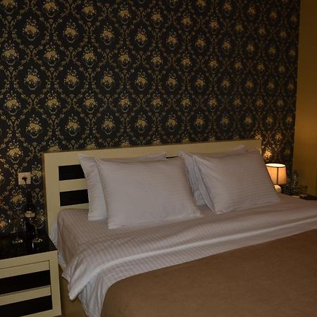 Vere Corner Hotel Τυφλίδα Εξωτερικό φωτογραφία