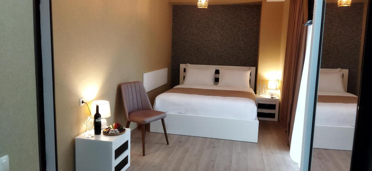 Vere Corner Hotel Τυφλίδα Εξωτερικό φωτογραφία
