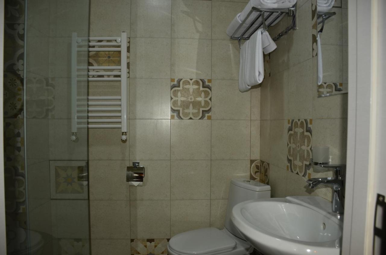 Vere Corner Hotel Τυφλίδα Εξωτερικό φωτογραφία
