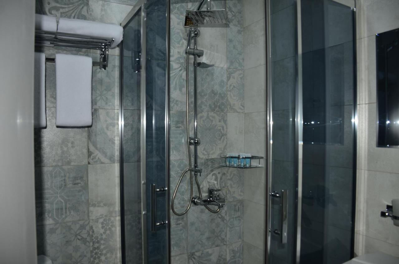 Vere Corner Hotel Τυφλίδα Εξωτερικό φωτογραφία