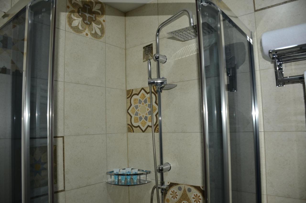Vere Corner Hotel Τυφλίδα Εξωτερικό φωτογραφία